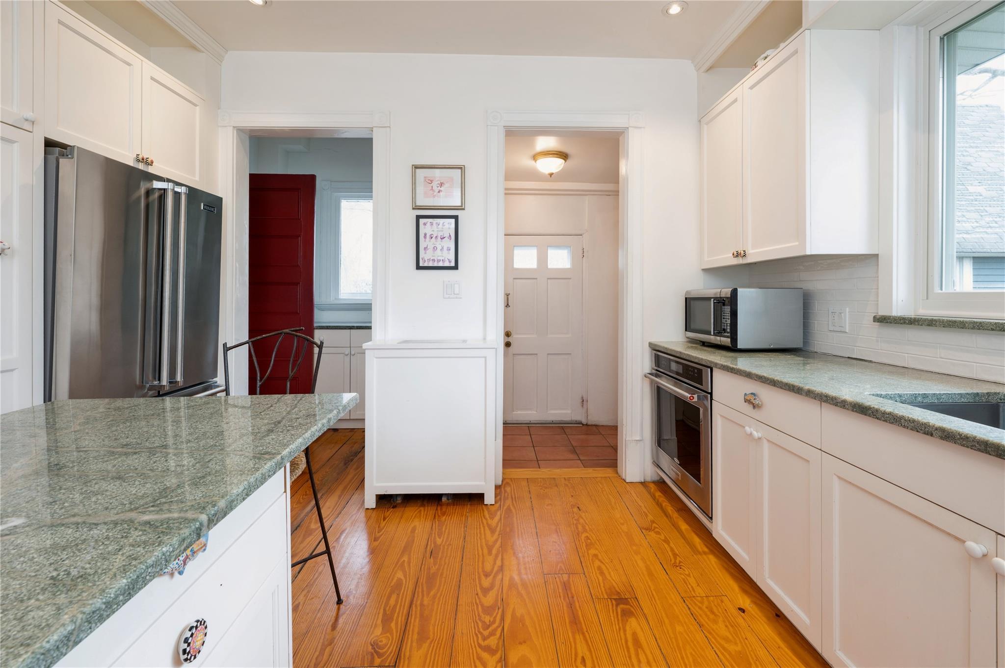 Single Family Hillcrest  Westchester County, NY 10705, MLS-838031-19