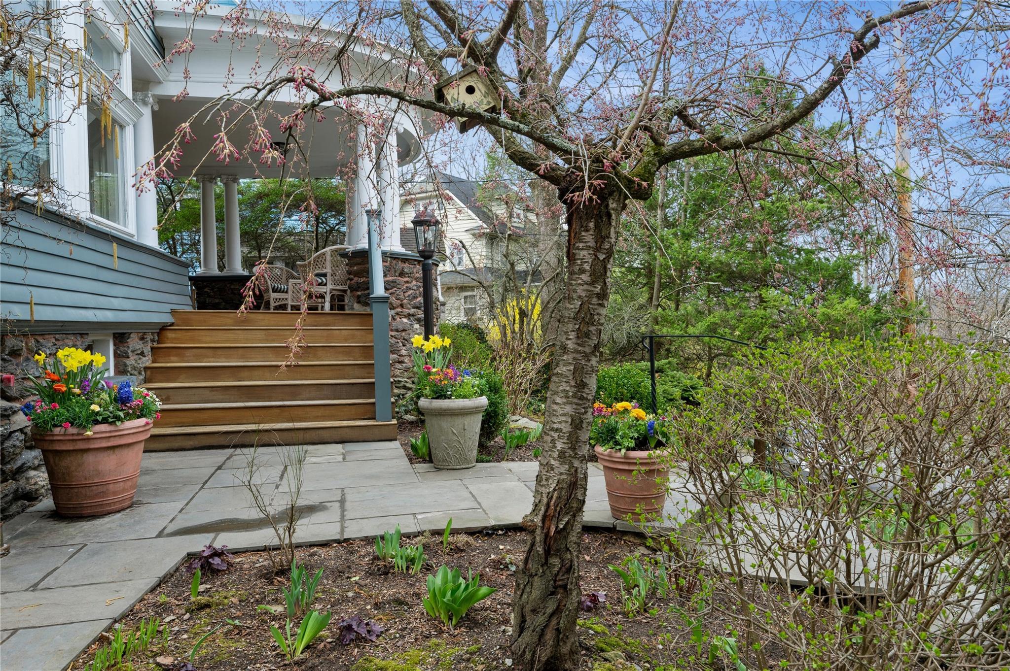Single Family Hillcrest  Westchester County, NY 10705, MLS-838031-3