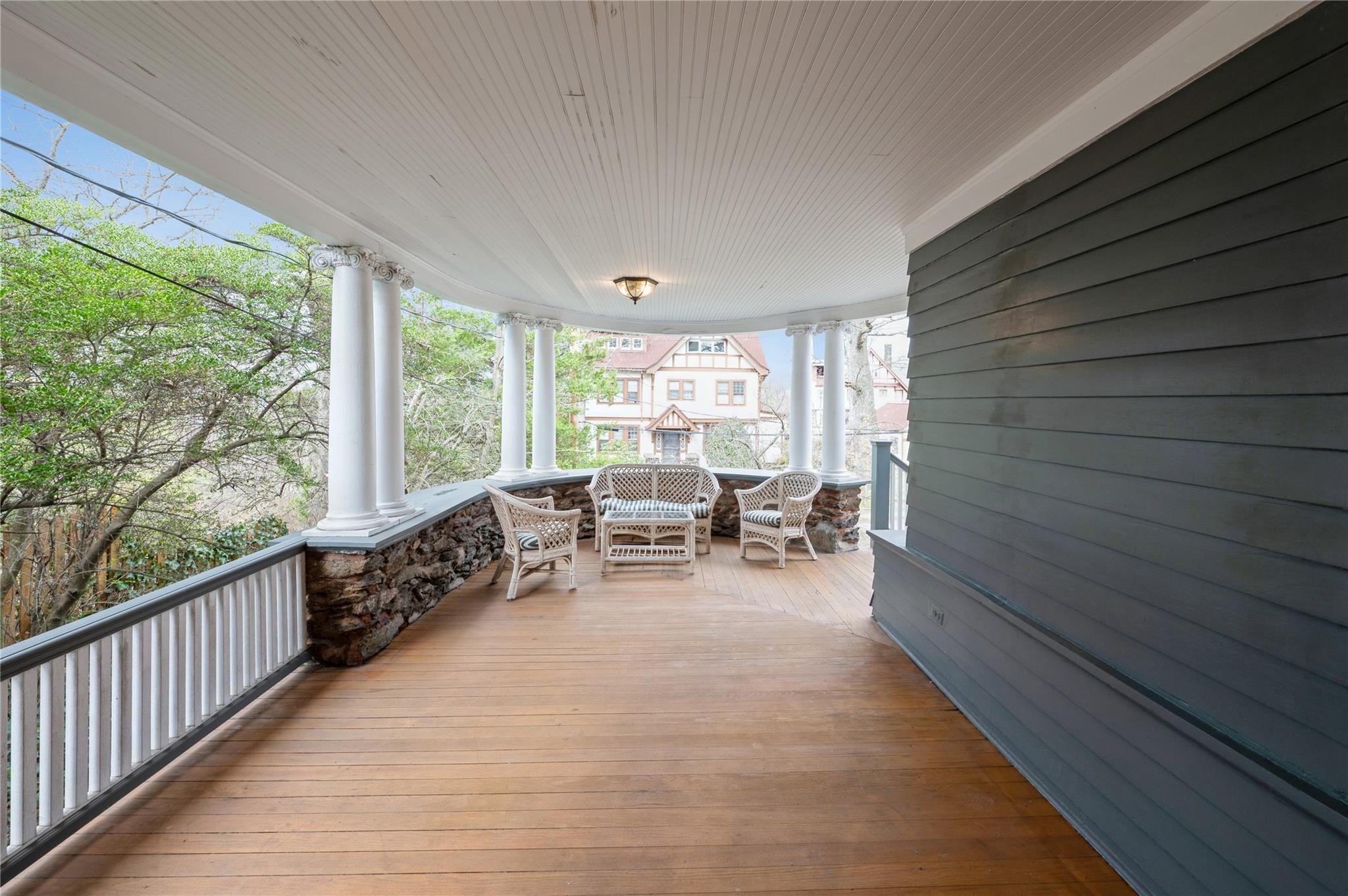 Single Family Hillcrest  Westchester County, NY 10705, MLS-838031-4
