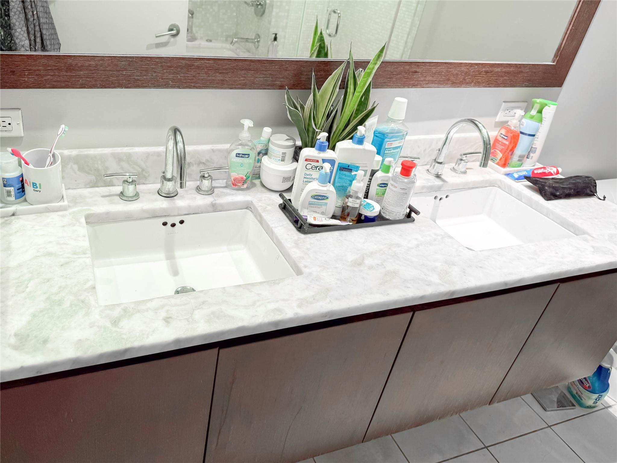 Apartment West 53  Manhattan, NY 10019, MLS-838044-19