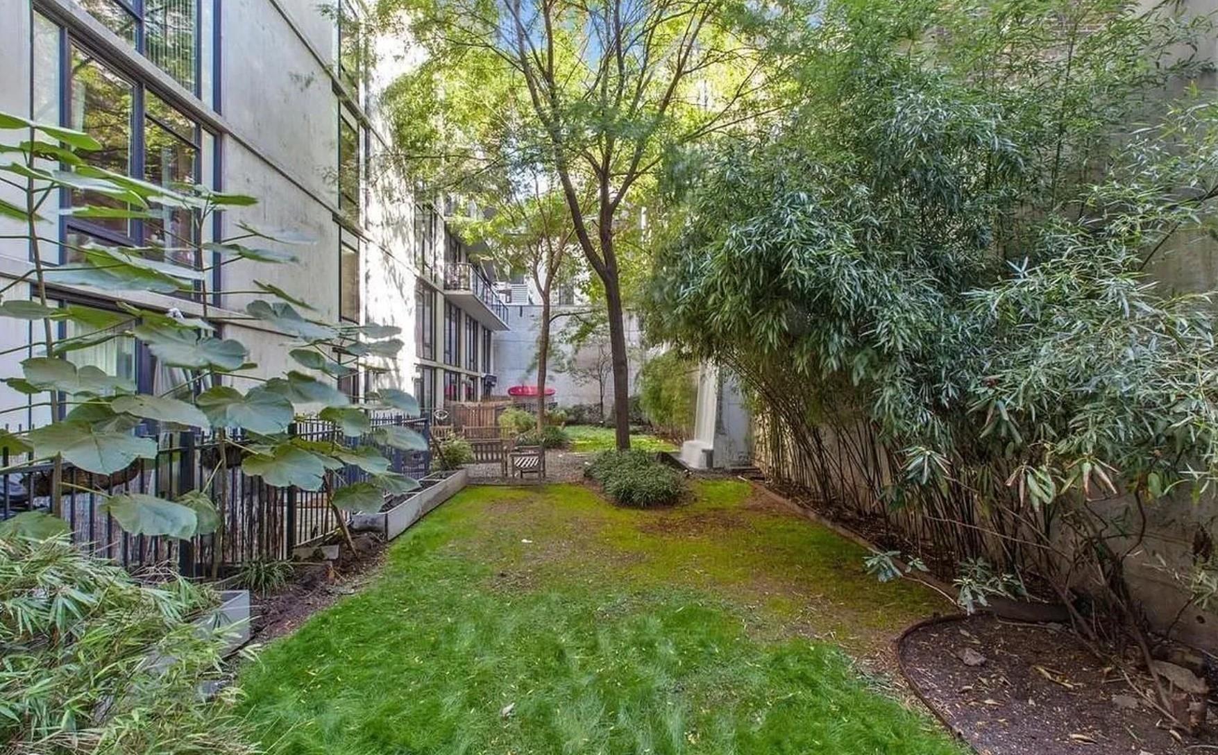Apartment West 53  Manhattan, NY 10019, MLS-838044-26
