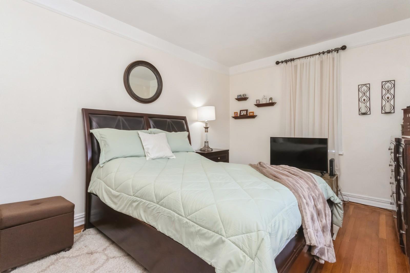 Coop Bruckner  Bronx, NY 10461, MLS-838058-10