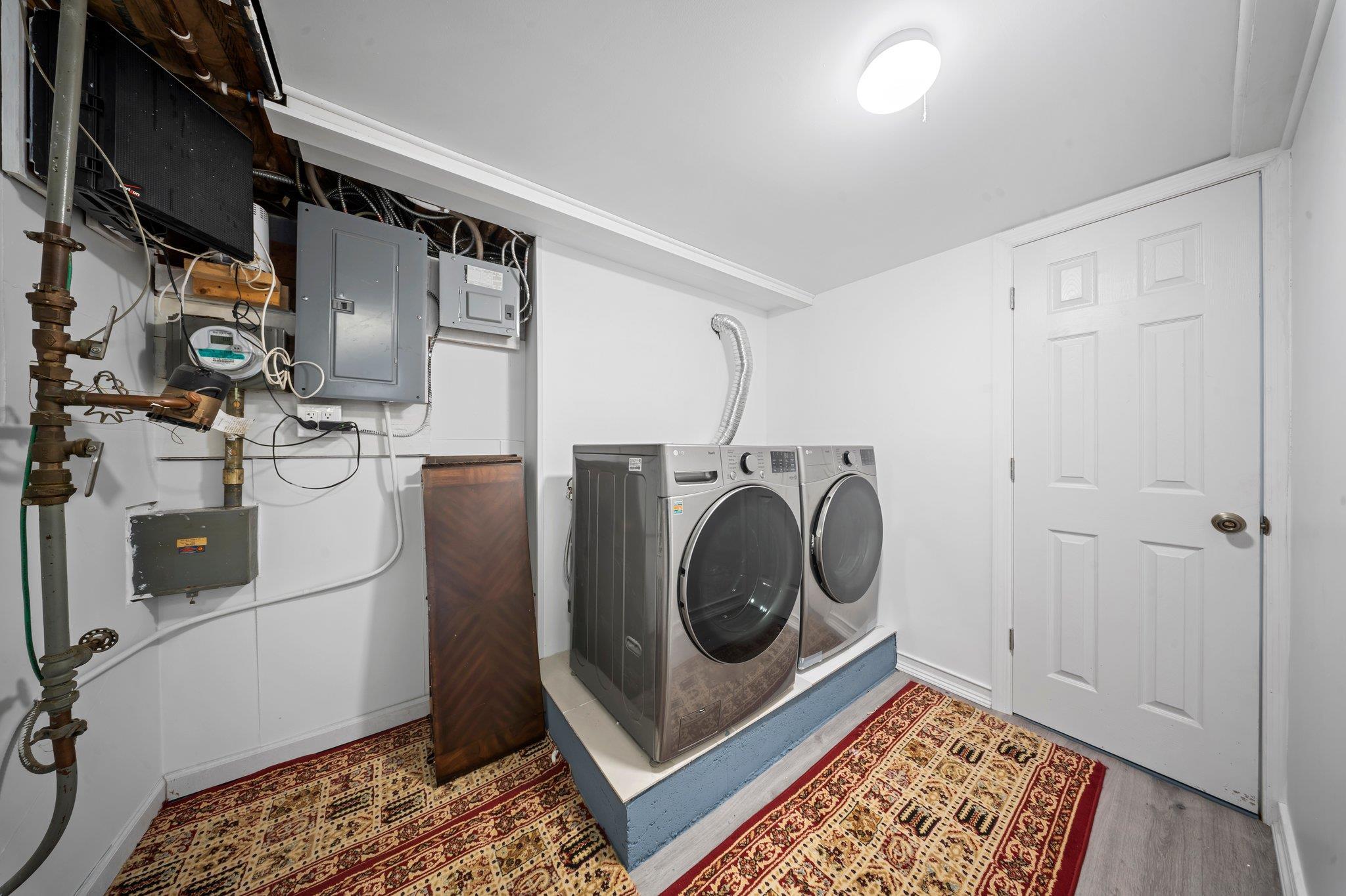 Single Family Langdale  Queens, NY 11040, MLS-838076-22
