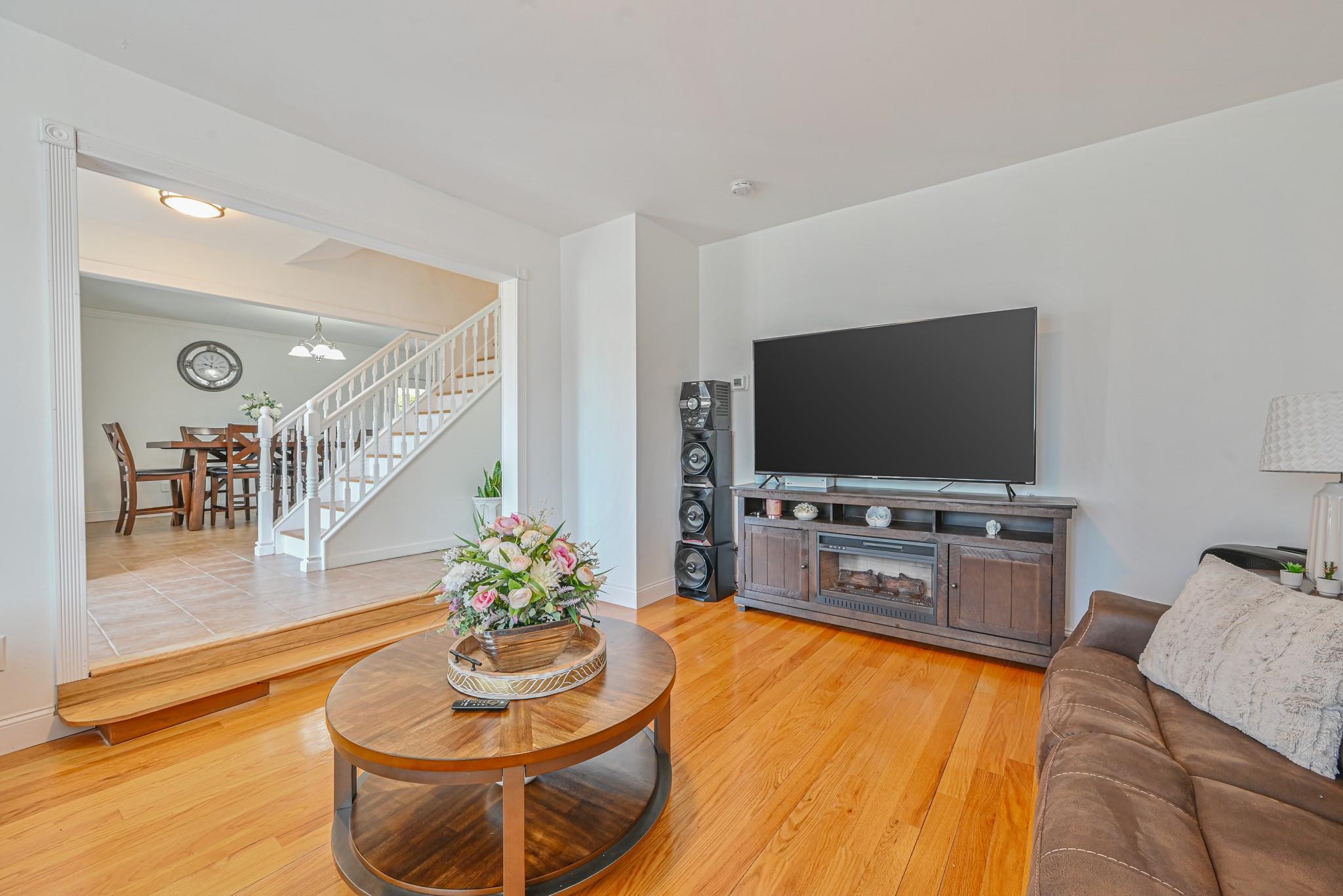 Single Family Penn  Suffolk County, NY 11776, MLS-838092-10