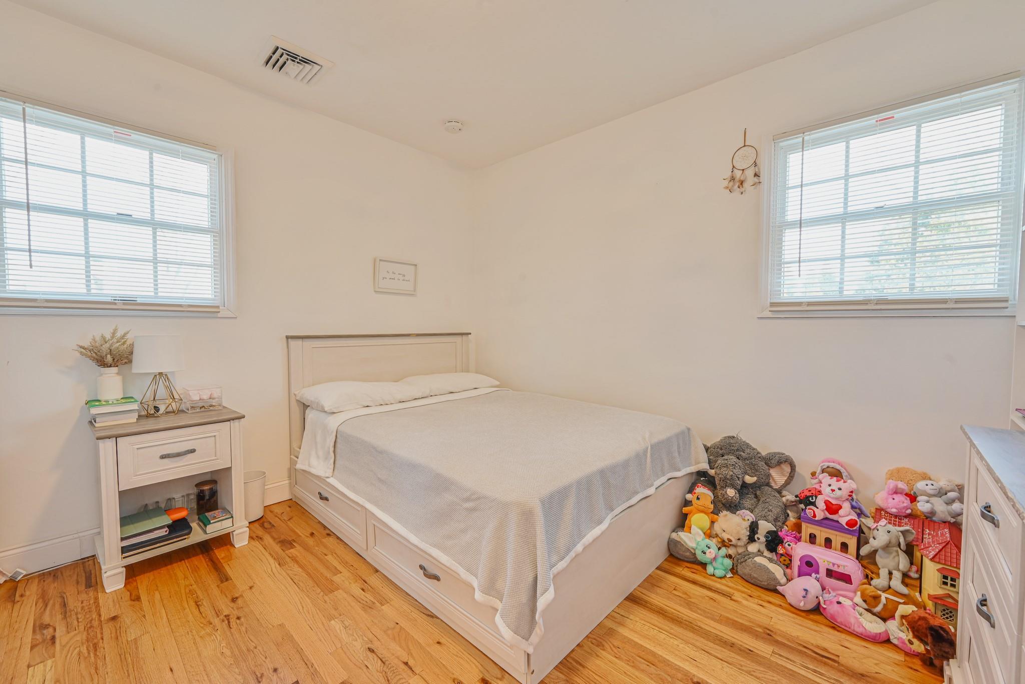 Single Family Penn  Suffolk County, NY 11776, MLS-838092-16