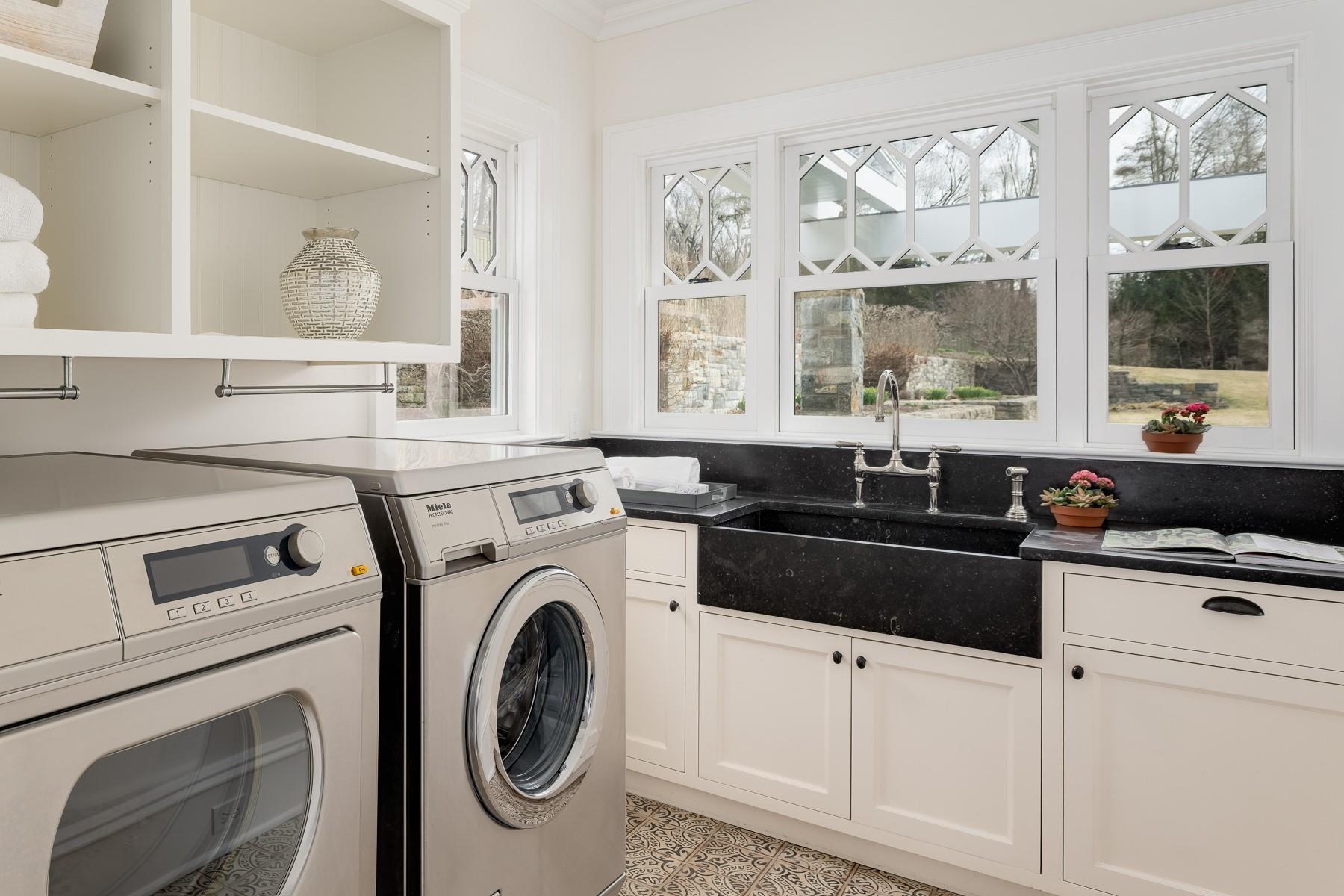 Single Family Sarles  Westchester County, NY 10549, MLS-838104-27