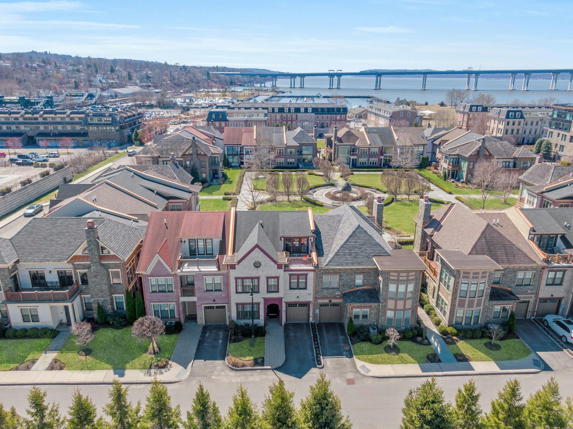 Condo Hudson View  Westchester County, NY 10591, MLS-838125-34