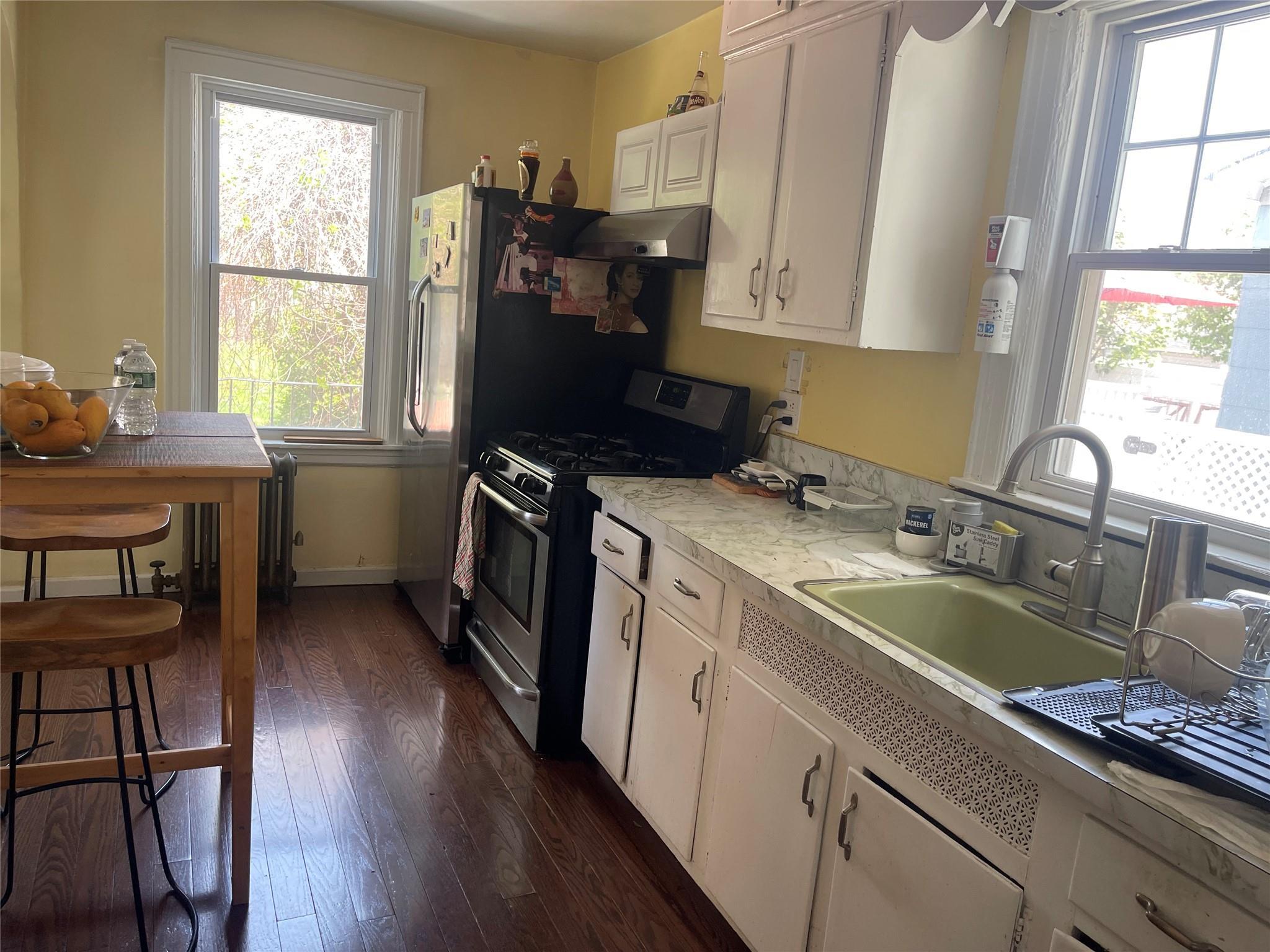 Single Family 88  Queens, NY 11426, MLS-838134-4