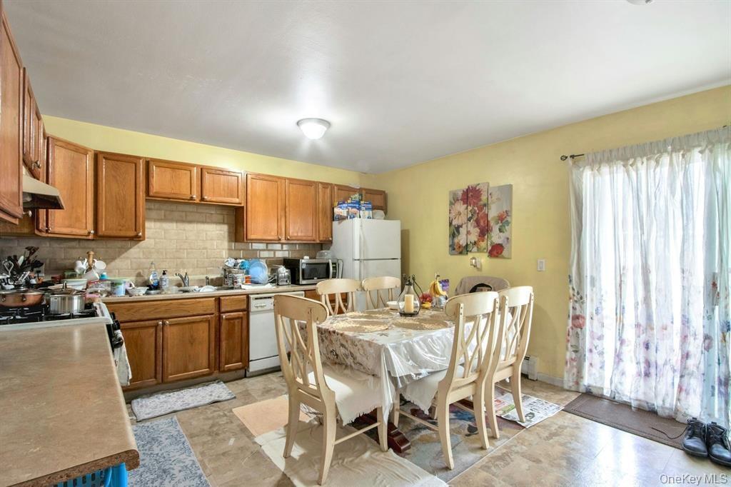 Single Family South  Dutchess County, NY 12601, MLS-838171-10