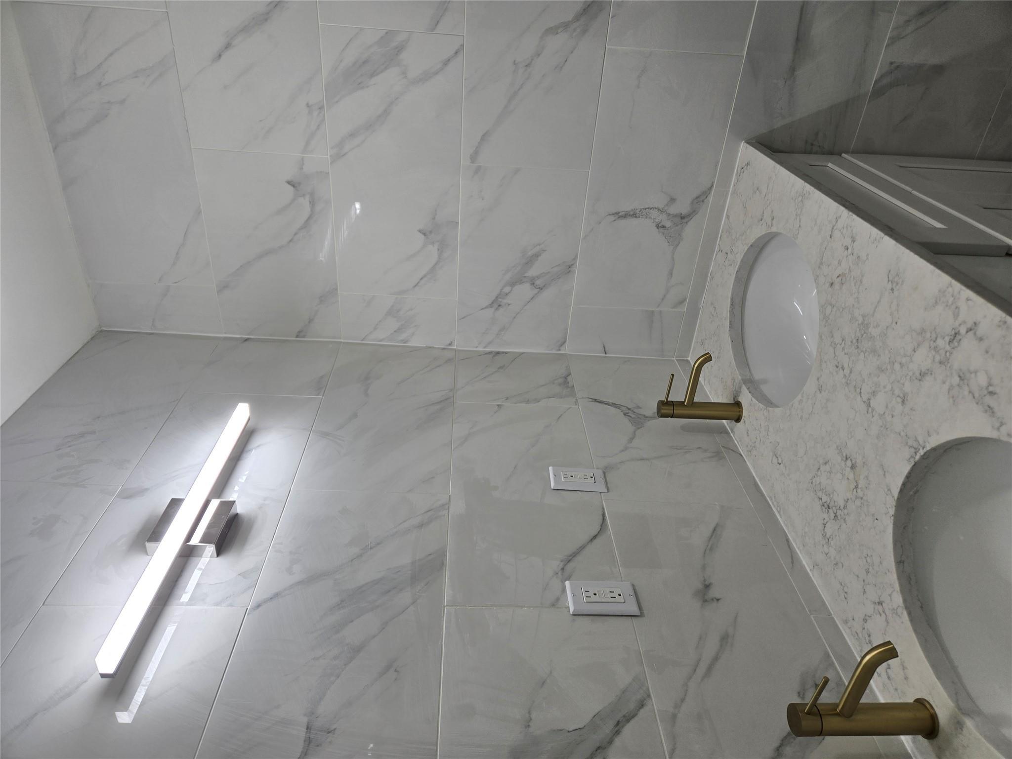Apartment 81st  Brooklyn, NY 11236, MLS-838185-2