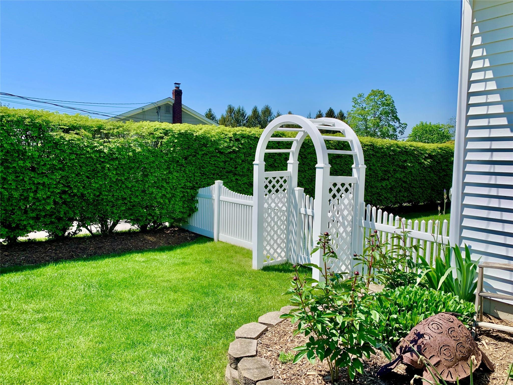 Single Family Tuttle  Suffolk County, NY 11941, MLS-838207-6