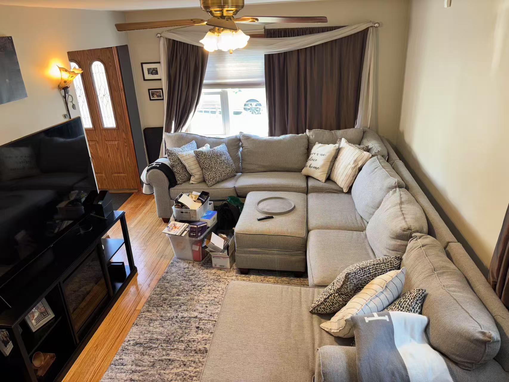 Single Family 20th Rd  Queens, NY 11357, MLS-838208-3