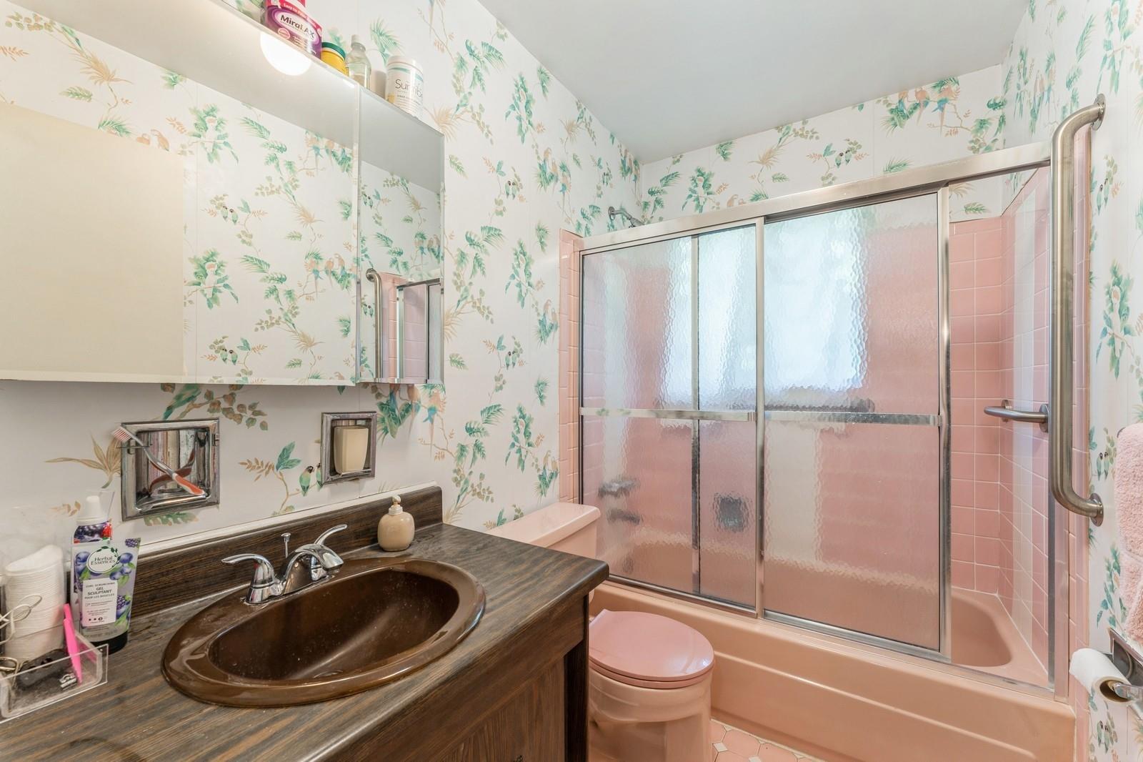 Single Family Steamboat  Nassau County, NY 11024, MLS-838231-19