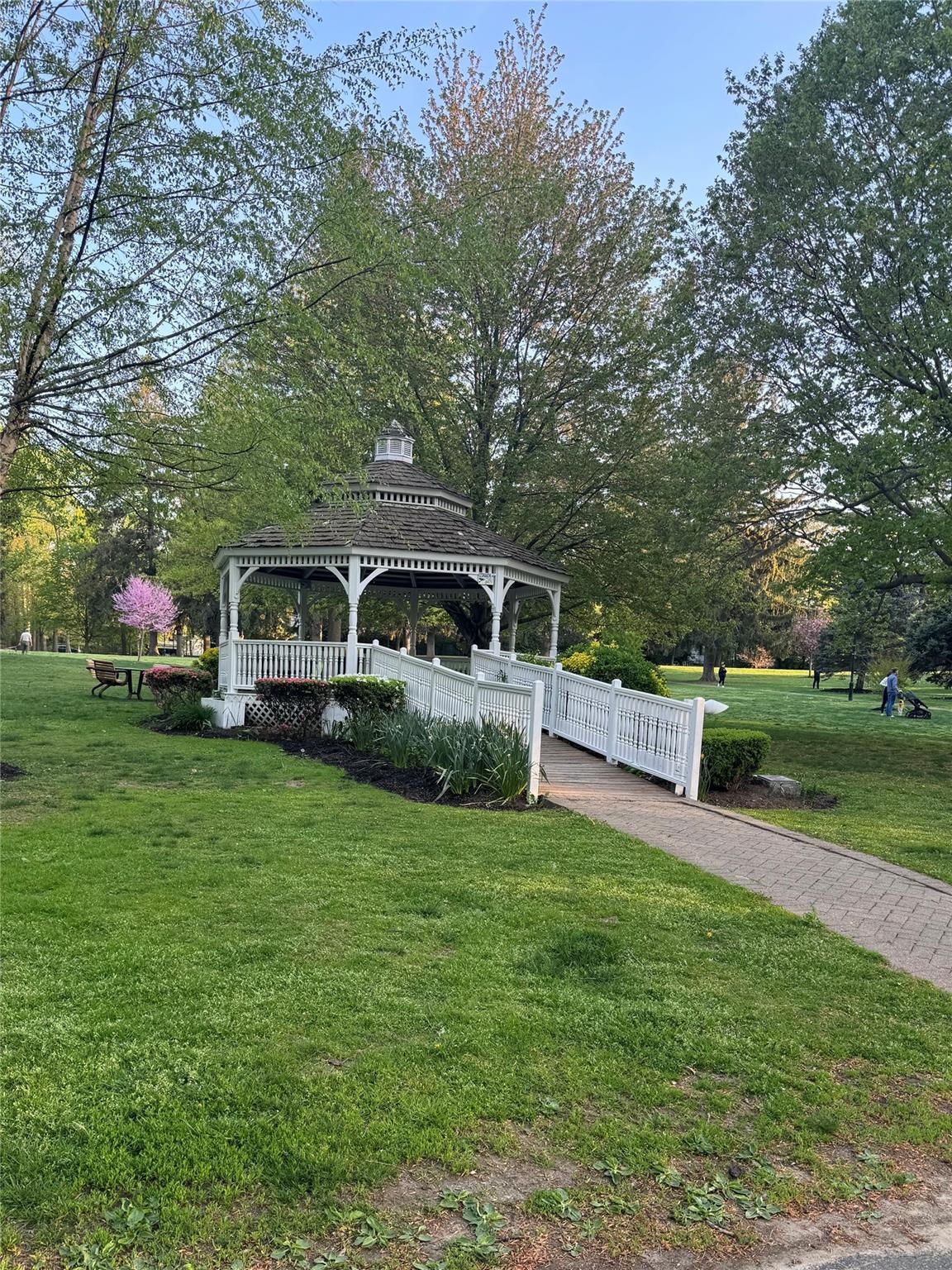 Single Family Steamboat  Nassau County, NY 11024, MLS-838231-21