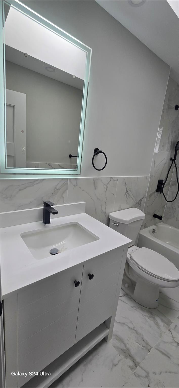 Single Family Burlington  Suffolk County, NY 11729, MLS-838247-19