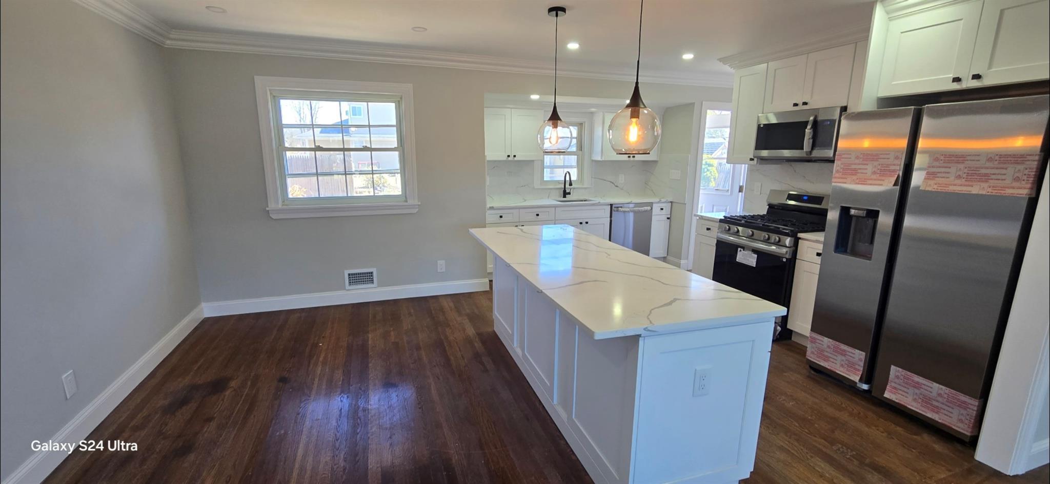 Single Family Burlington  Suffolk County, NY 11729, MLS-838247-3
