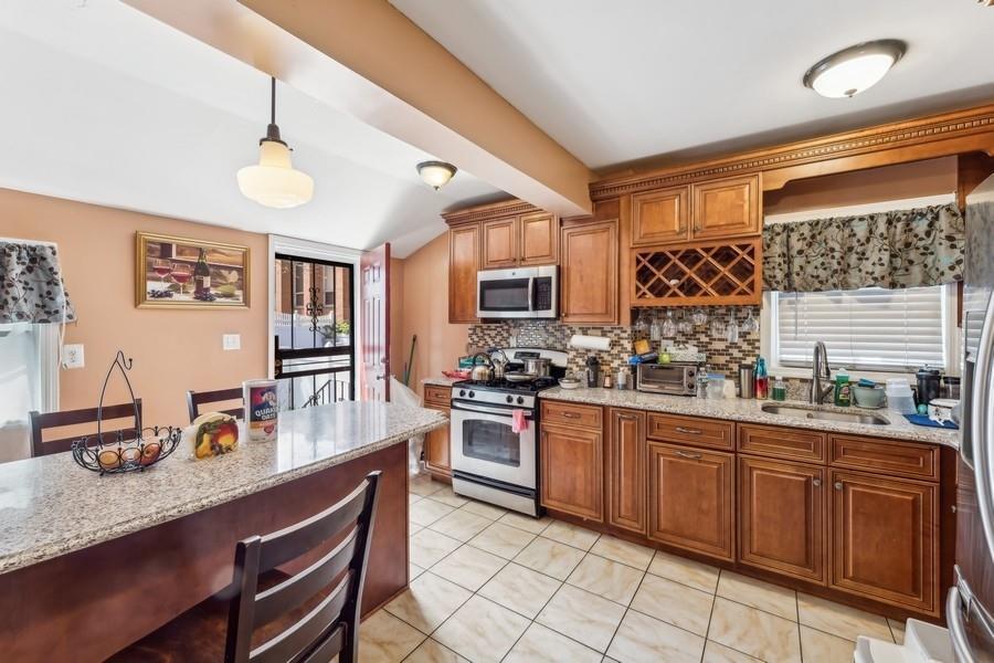 Single Family 174th  Queens, NY 11434, MLS-838272-3