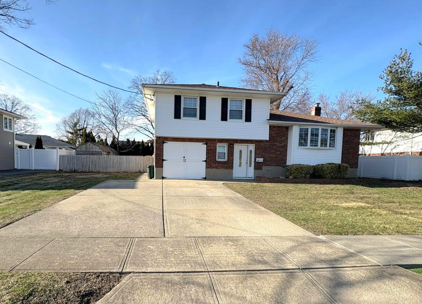 Single Family Southern  Nassau County, NY 11803, MLS-838274-2