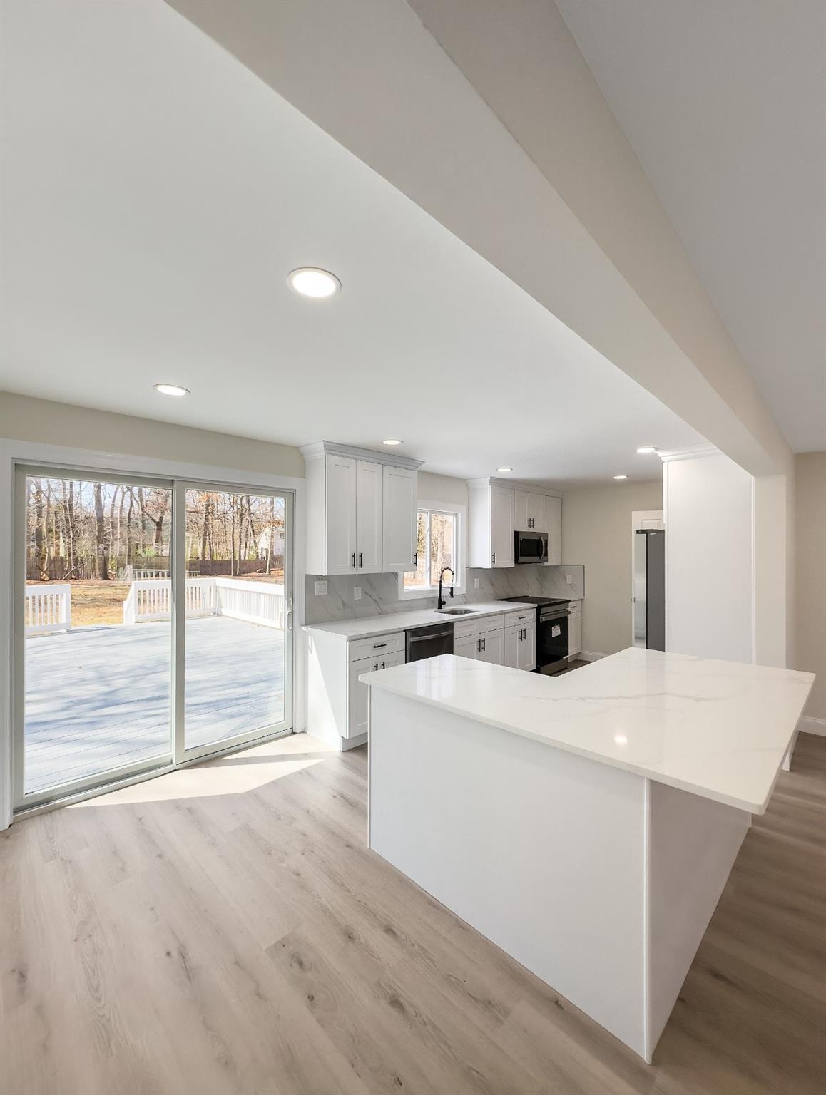 Single Family Arbutus  Suffolk County, NY 11779, MLS-838288-9