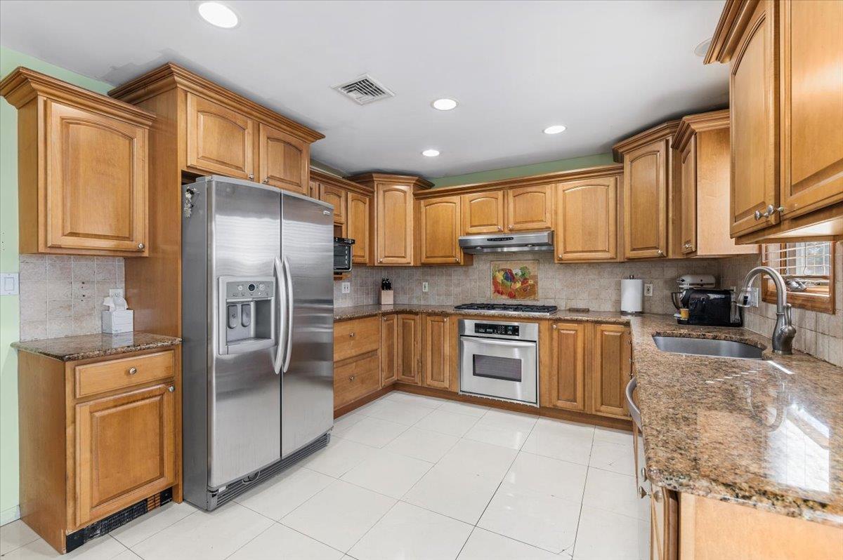 Single Family Clark  Nassau County, NY 11762, MLS-838299-12