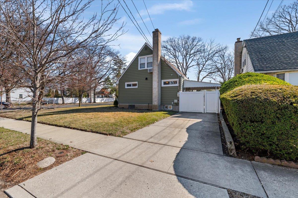 Single Family Clark  Nassau County, NY 11762, MLS-838299-25