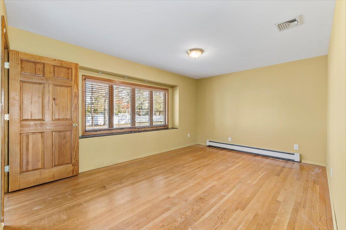 Single Family Clark  Nassau County, NY 11762, MLS-838299-4