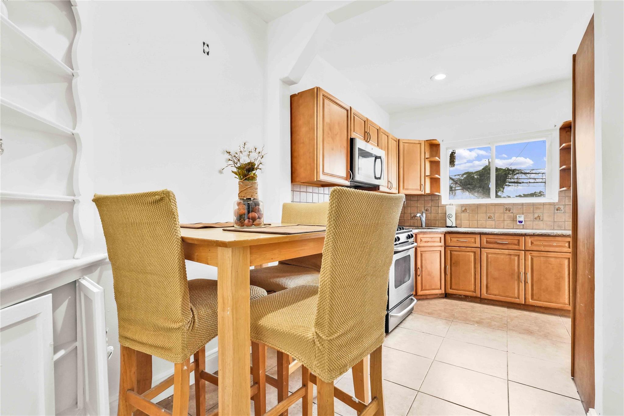 Single Family 229  Queens, NY 11413, MLS-838349-14