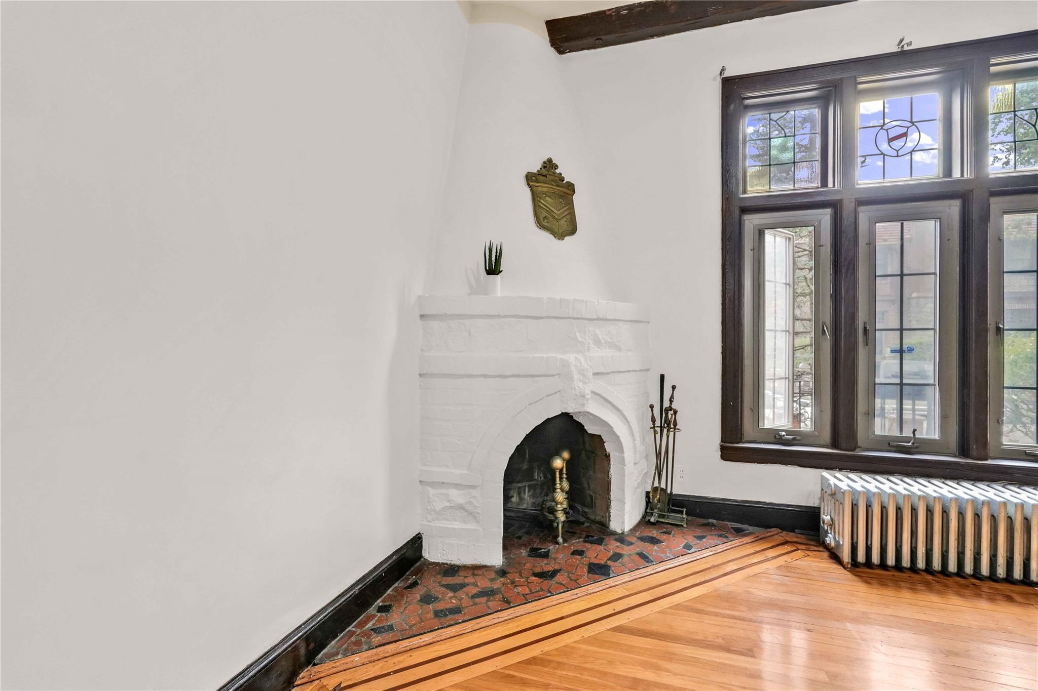 Single Family 229  Queens, NY 11413, MLS-838349-5