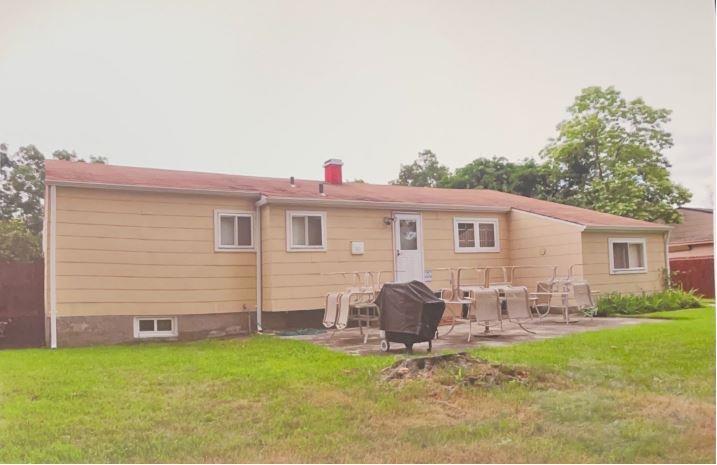 Single Family Commack  Suffolk County, NY 11717, MLS-838356-12
