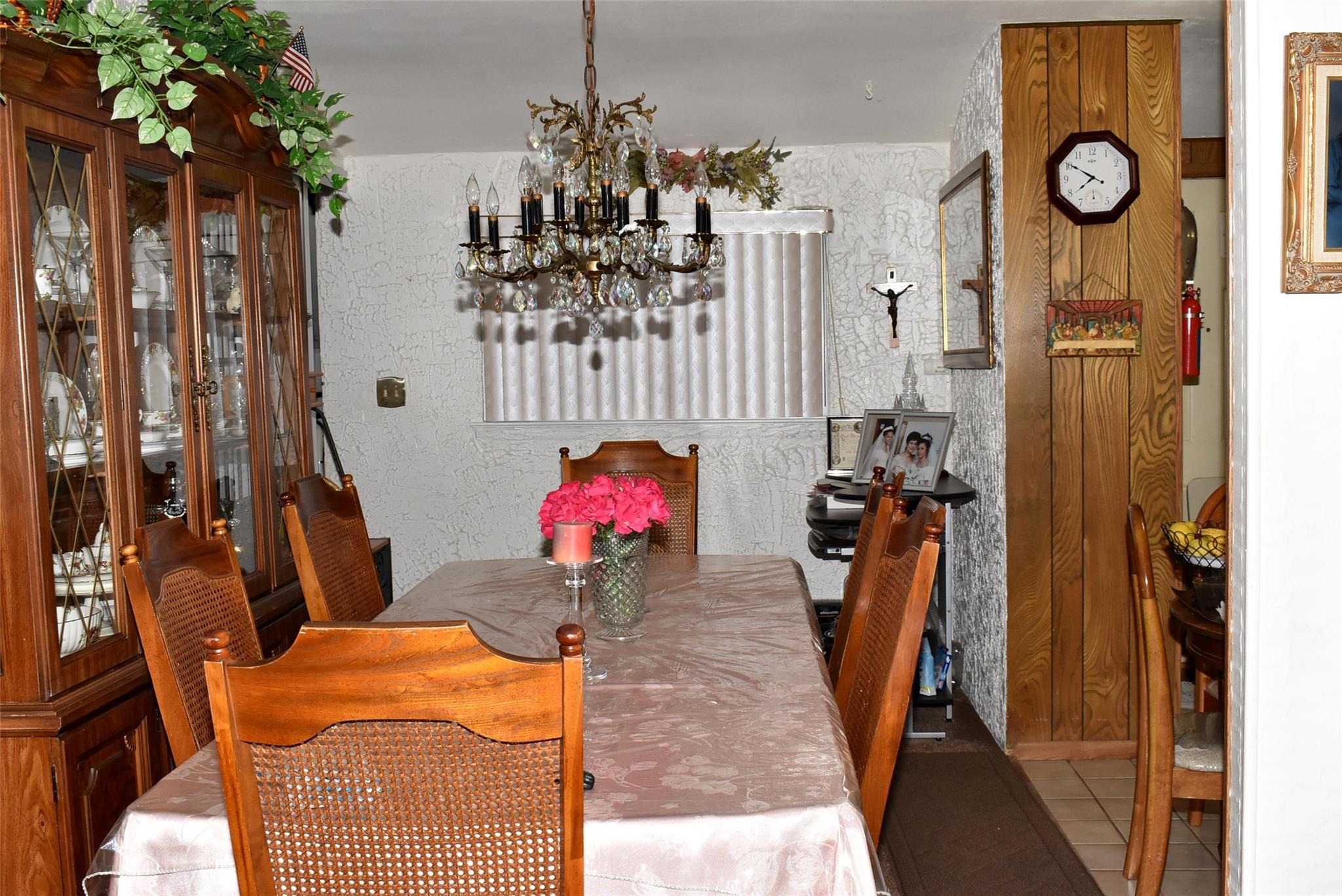 Single Family Commack  Suffolk County, NY 11717, MLS-838356-4