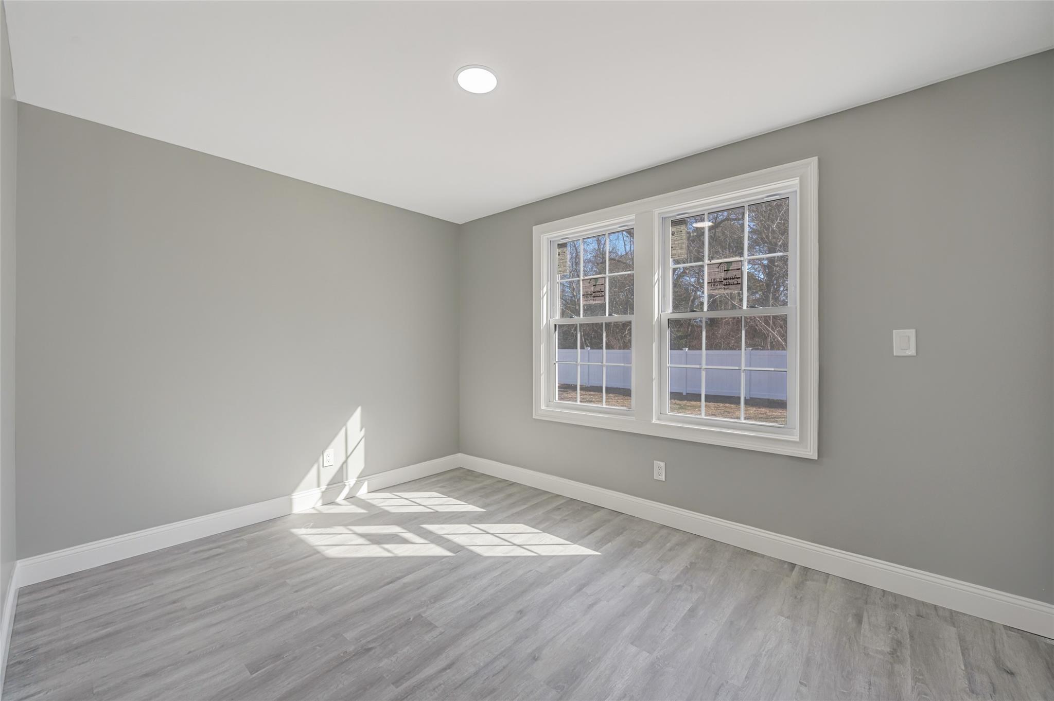 Single Family Bourdois  Suffolk County, NY 11713, MLS-838372-10
