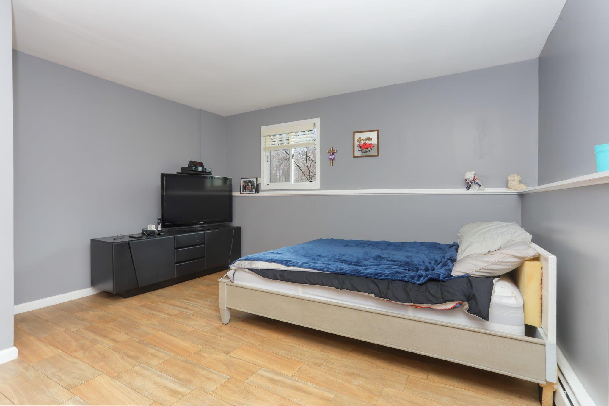 Single Family Southgate  Westchester County, NY 10567, MLS-838380-26