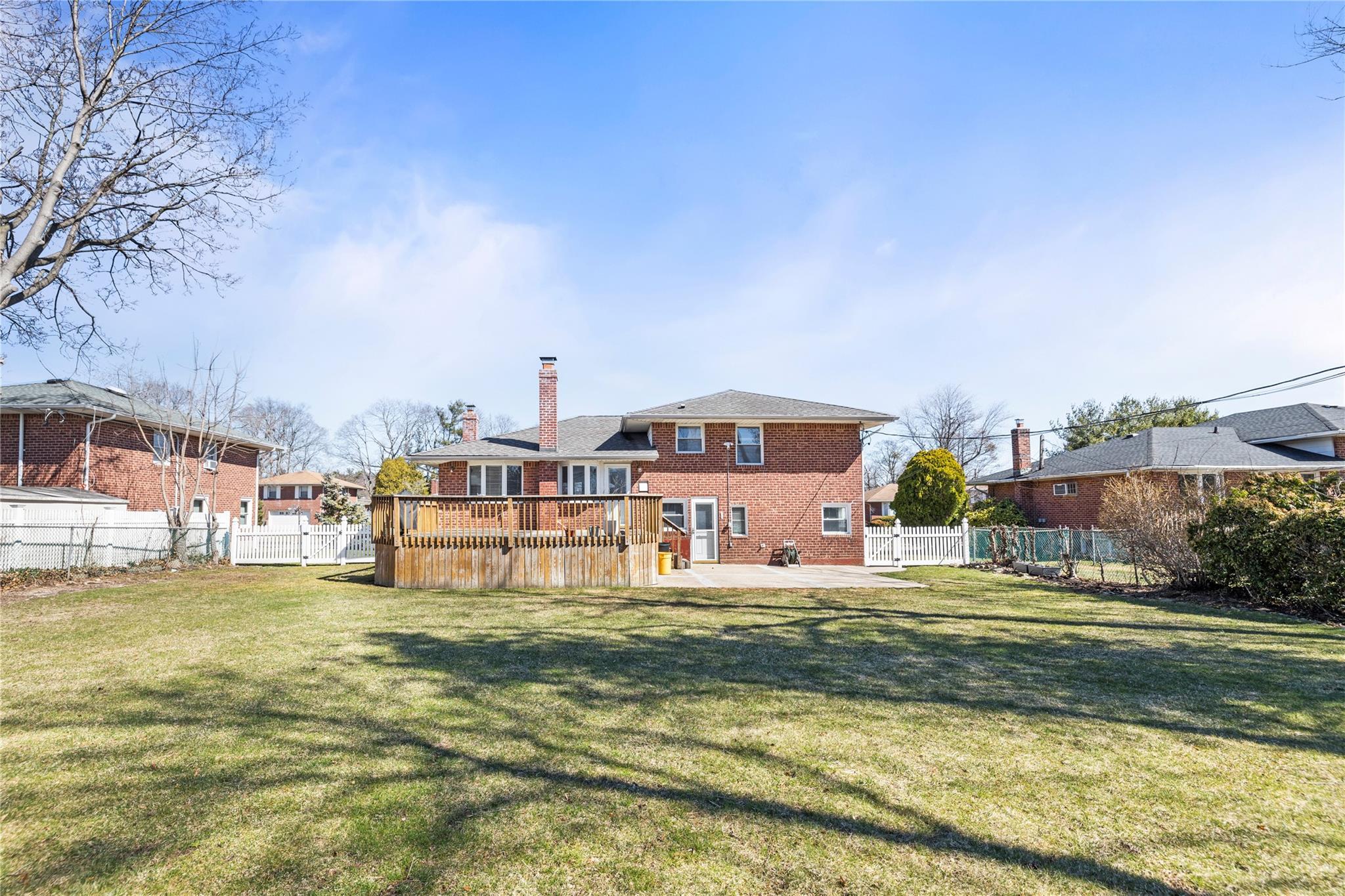 Single Family Celia  Nassau County, NY 11753, MLS-838383-25