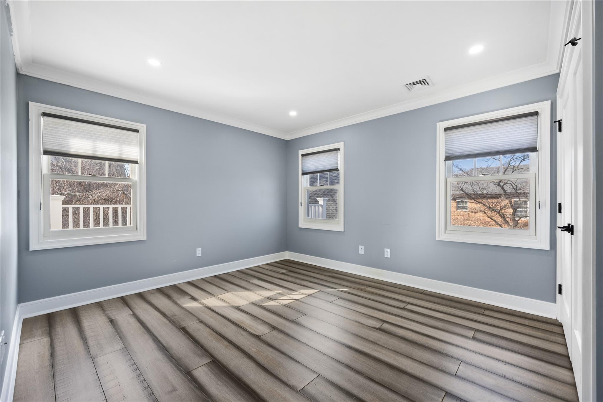 Single Family Arleigh  Queens, NY 11363, MLS-838426-24