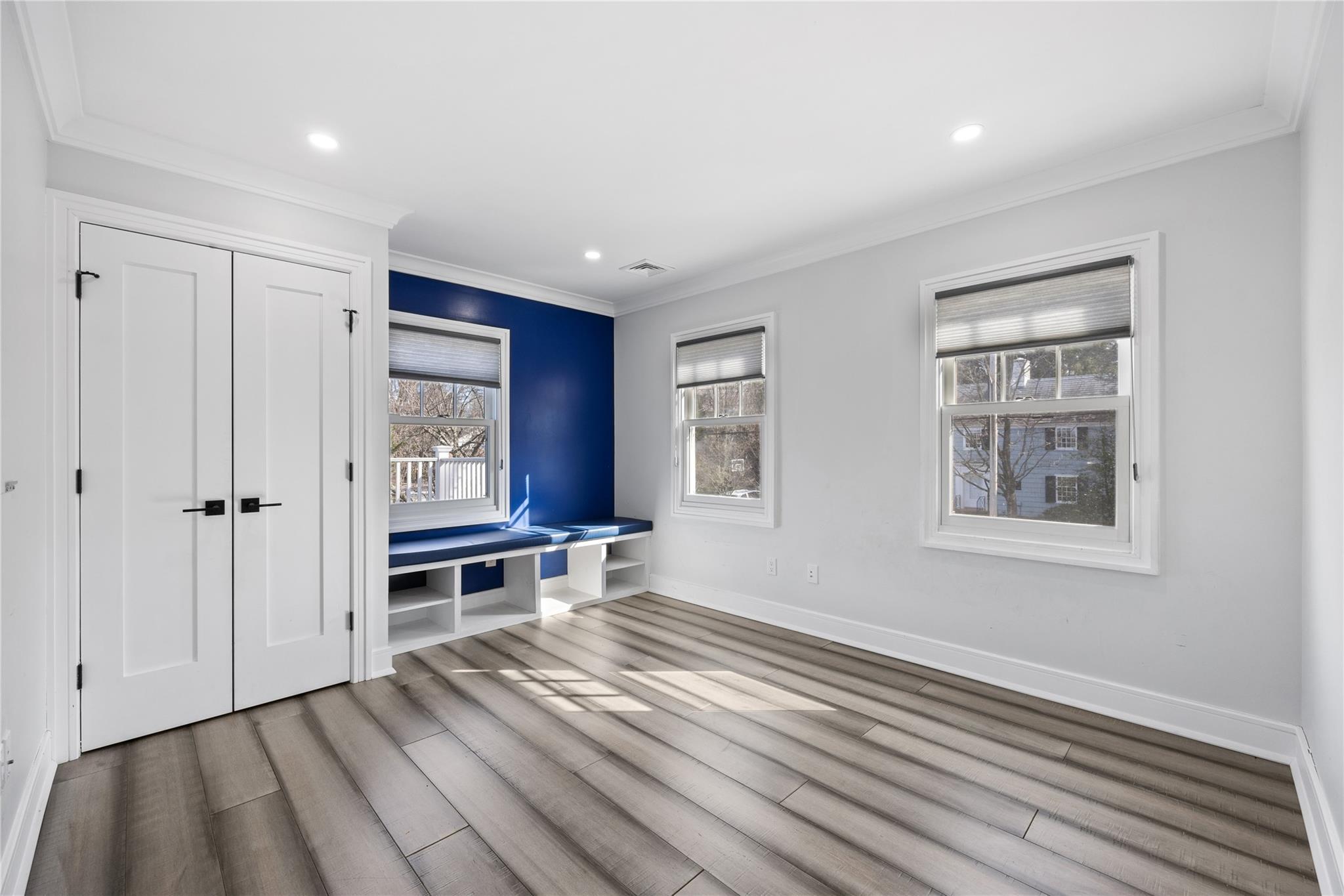 Single Family Arleigh  Queens, NY 11363, MLS-838426-25