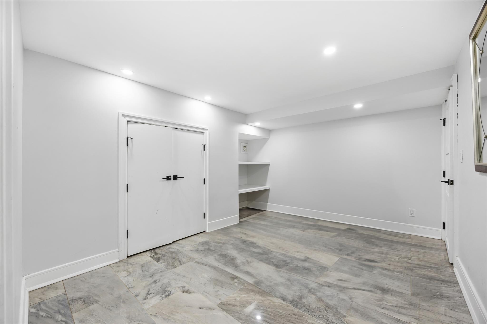Single Family Arleigh  Queens, NY 11363, MLS-838426-33