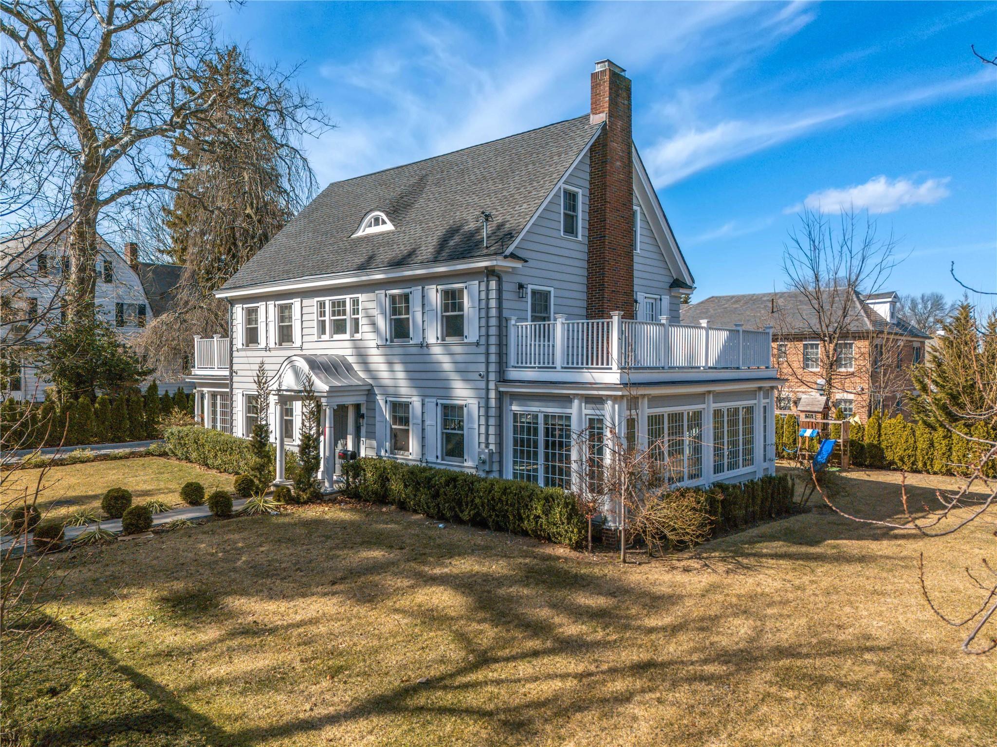 Single Family Arleigh  Queens, NY 11363, MLS-838426-40