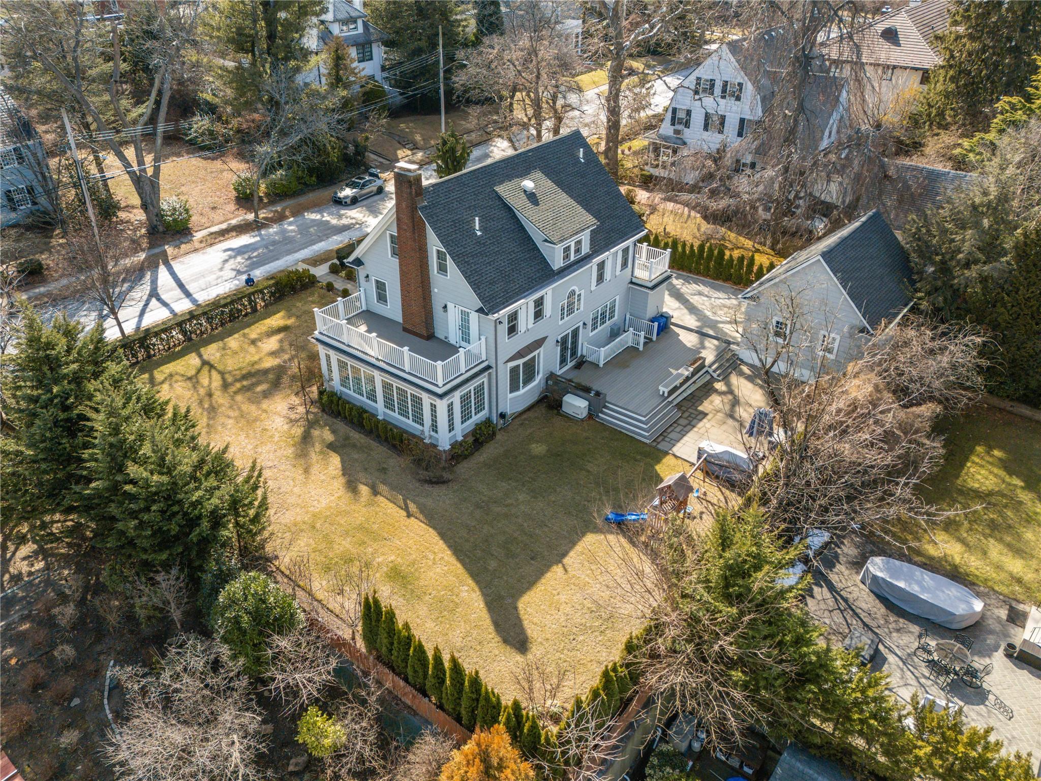Single Family Arleigh  Queens, NY 11363, MLS-838426-41