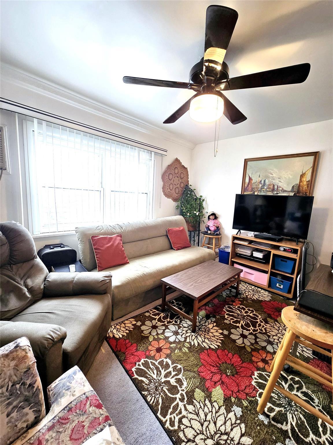 Single Family Sutter  Queens, NY 11417, MLS-838457-4