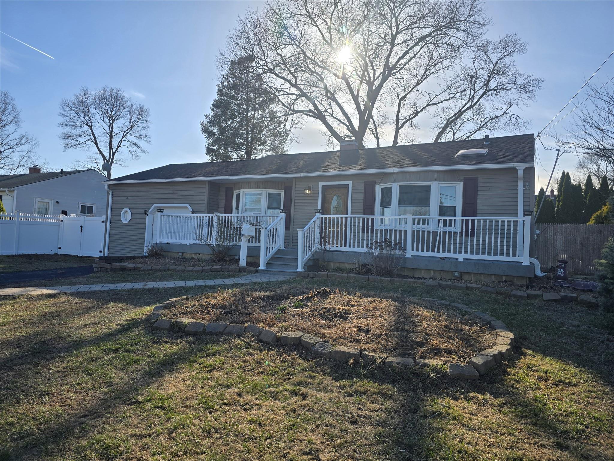 Single Family Carll  Suffolk County, NY 11706, MLS-838467-5
