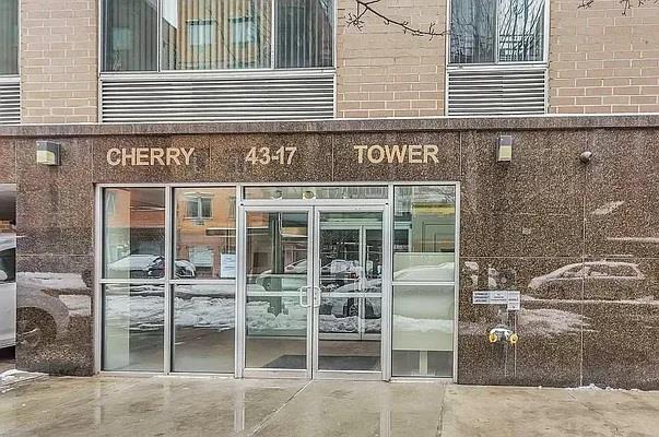 Condo in New York - Union  Queens, NY 11355