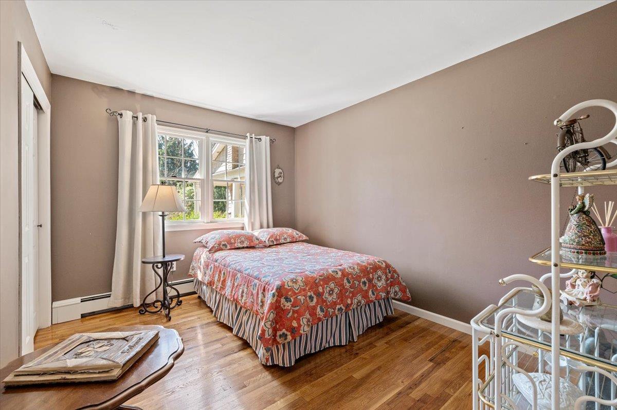 Single Family Linwood  Suffolk County, NY 11768, MLS-838501-19