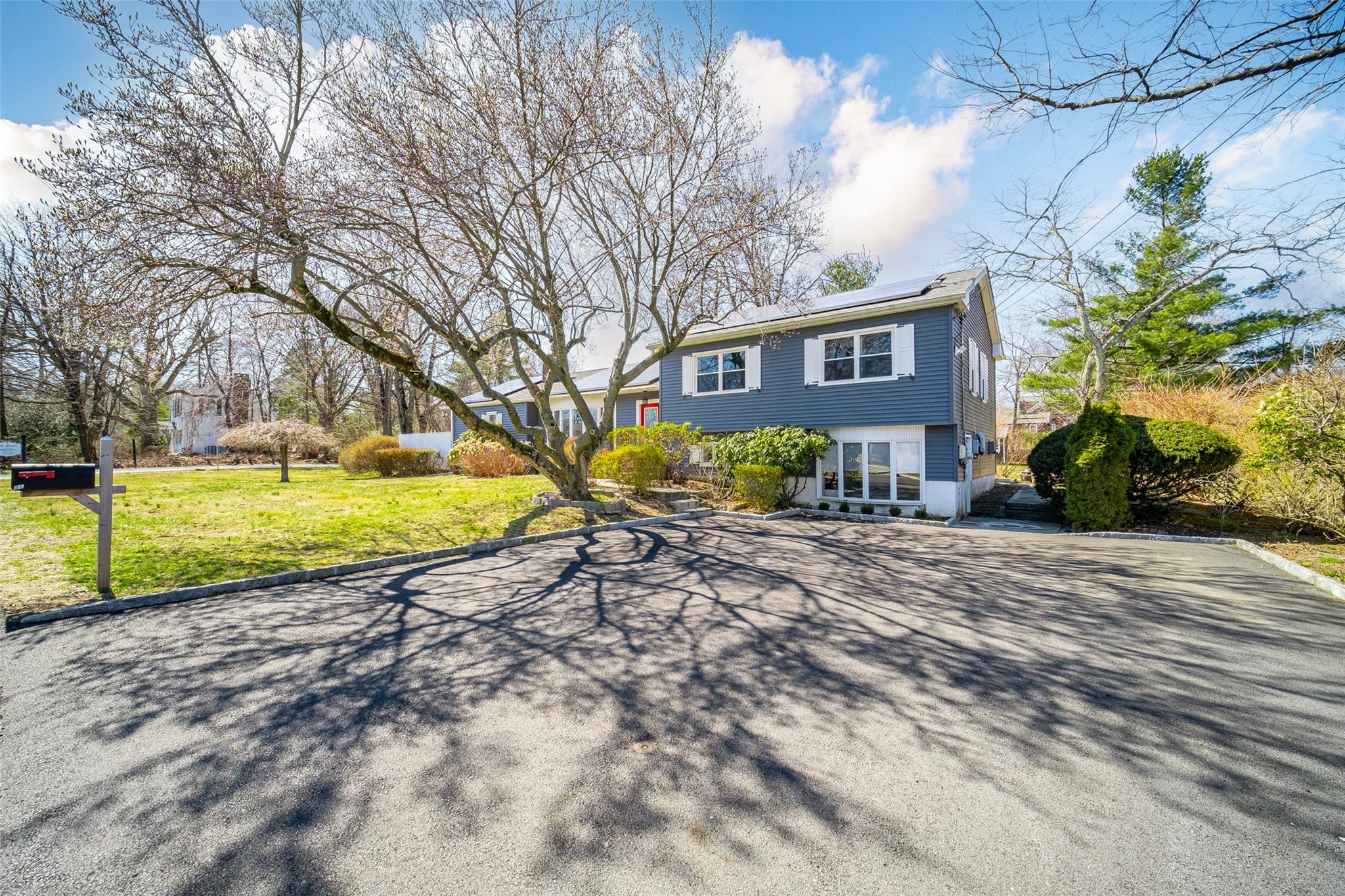 Single Family Ganung  Westchester County, NY 10562, MLS-838513-3