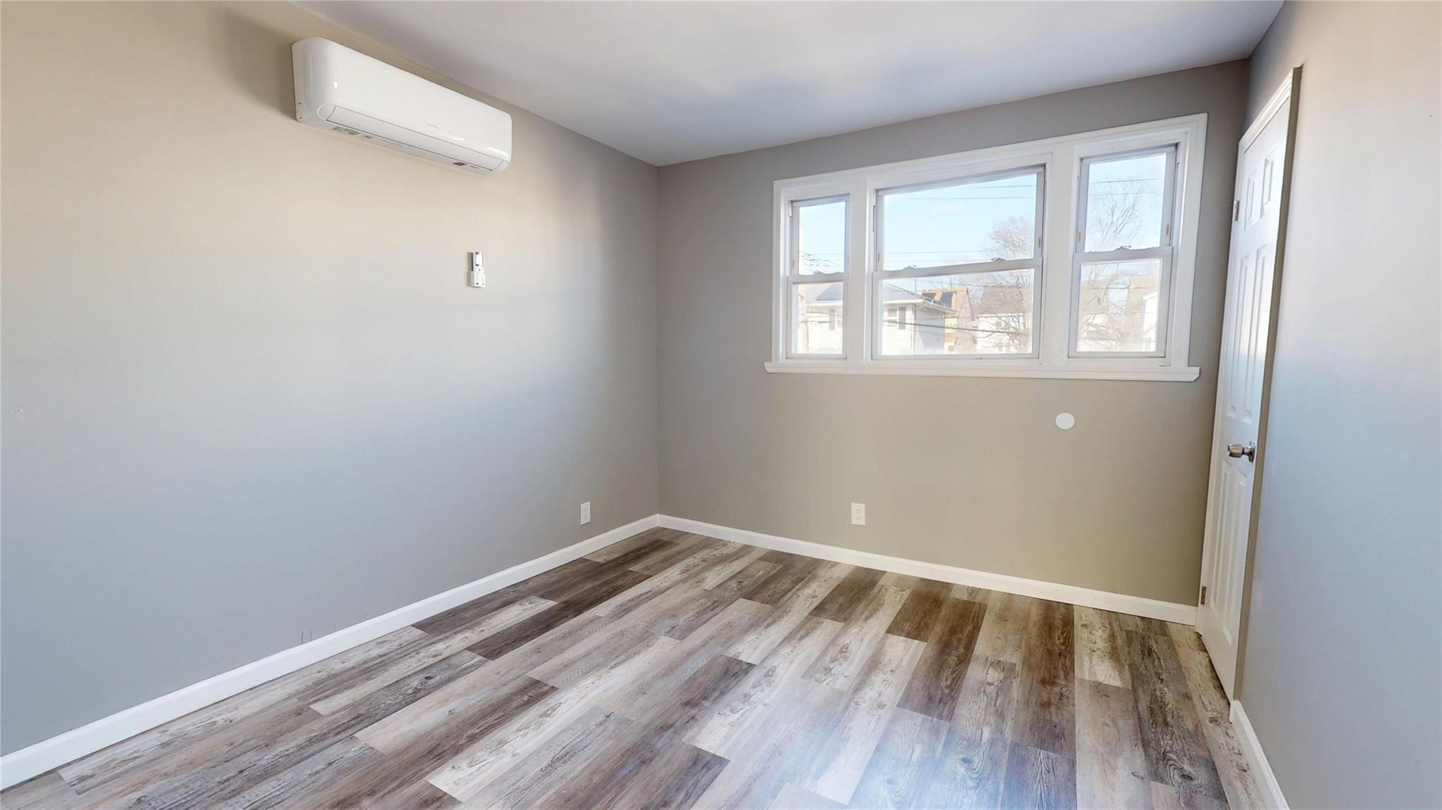 Single Family 128th  Queens, NY 11420, MLS-838535-10