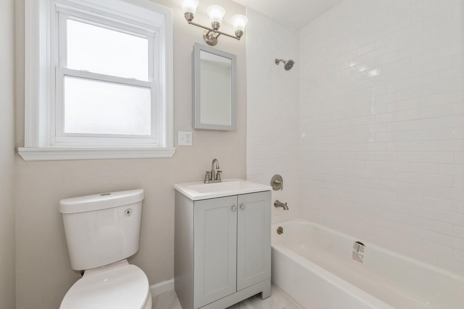 Single Family 112th  Queens, NY 11429, MLS-838545-17