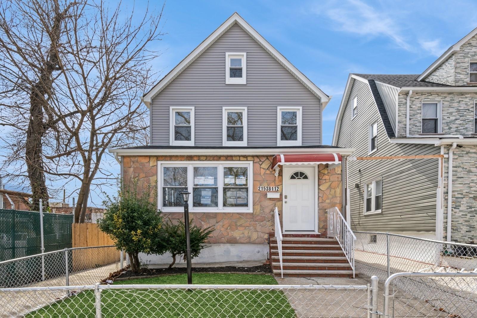 Single Family 112th  Queens, NY 11429, MLS-838545-2