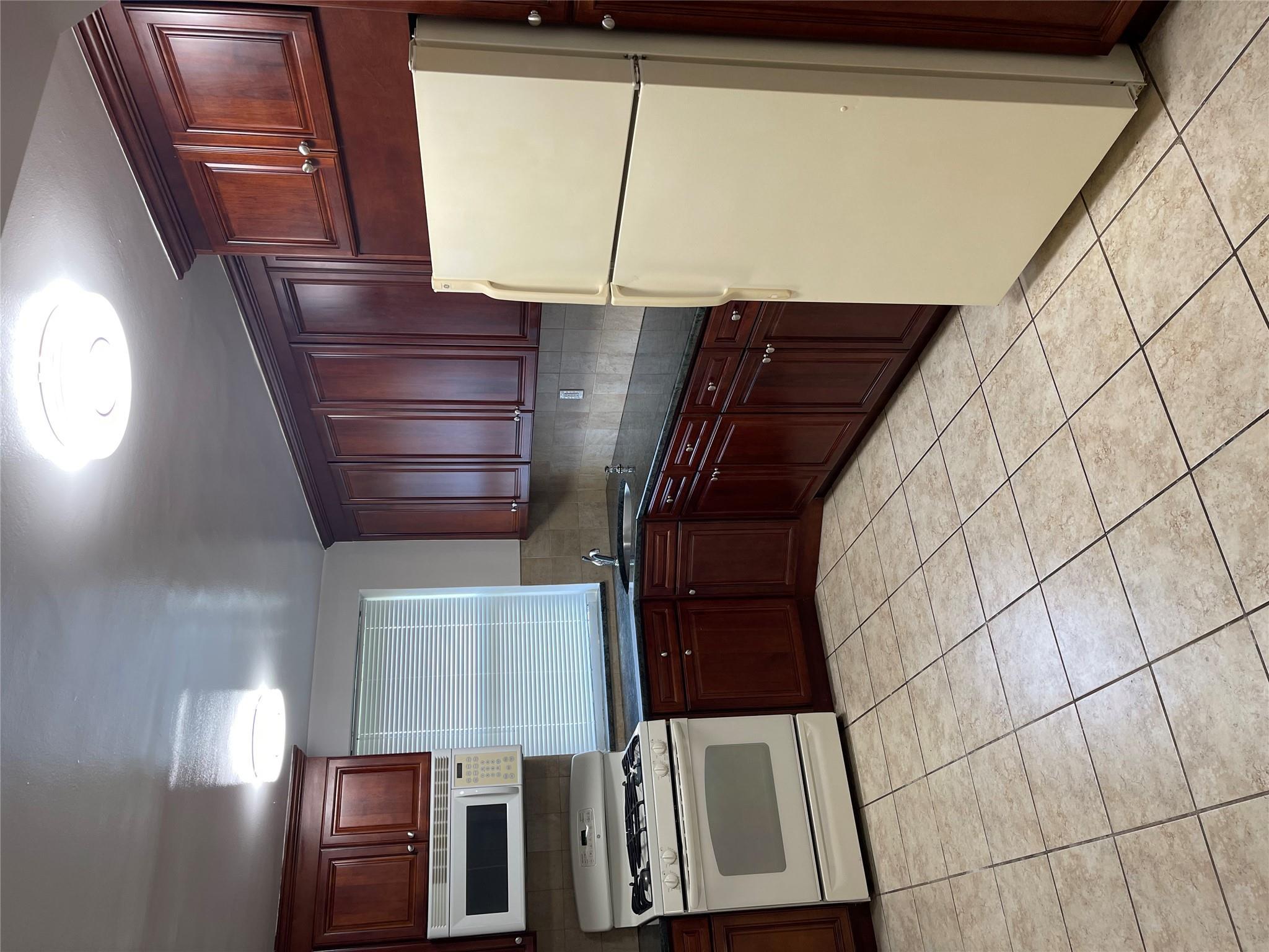 Single Family 191st  Queens, NY 11358, MLS-838553-4