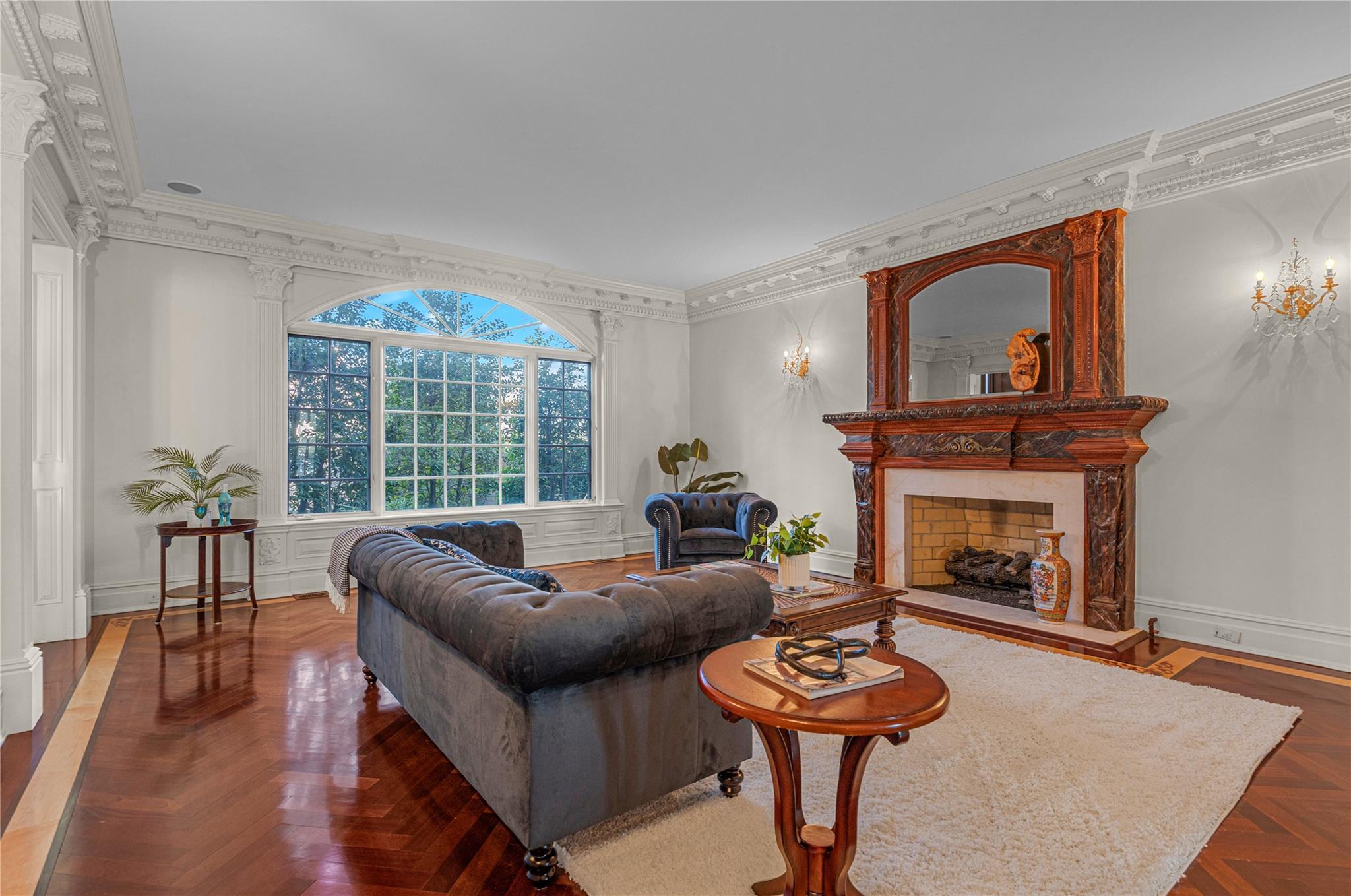 Single Family Point  Queens, NY 11357, MLS-838565-6
