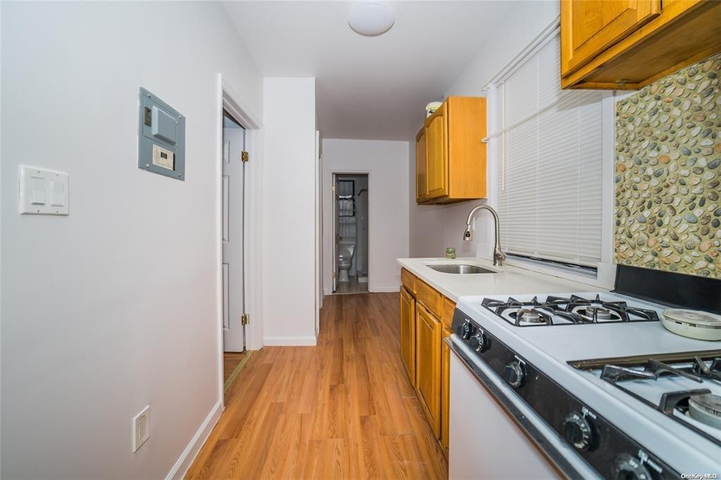 Single Family Fulton  Brooklyn, NY 11208, MLS-838693-12