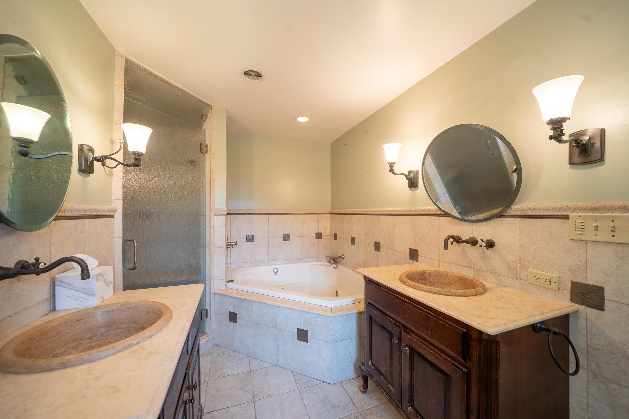 Single Family Hickory  Nassau County, NY 11542, MLS-838699-19